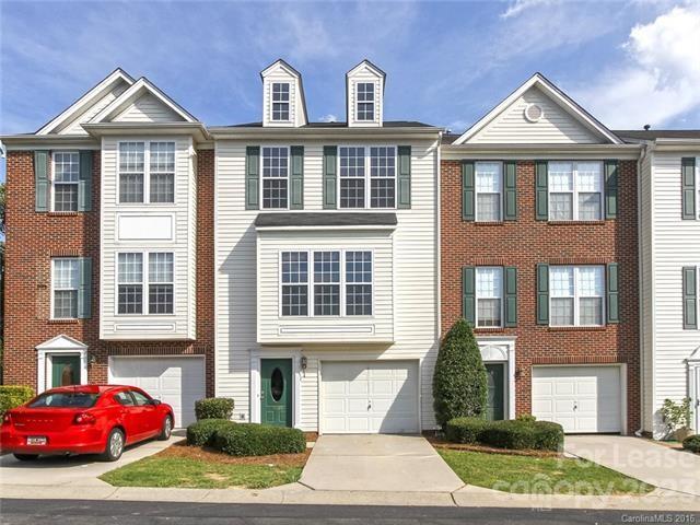 1705 Kashmir White Ln
