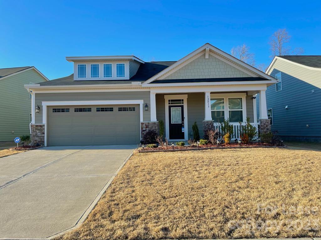 12813 Heath GroveDr
