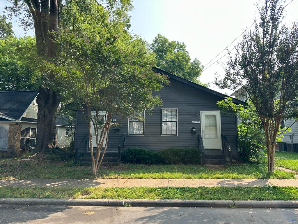 2008 Roslyn Avenue - 1